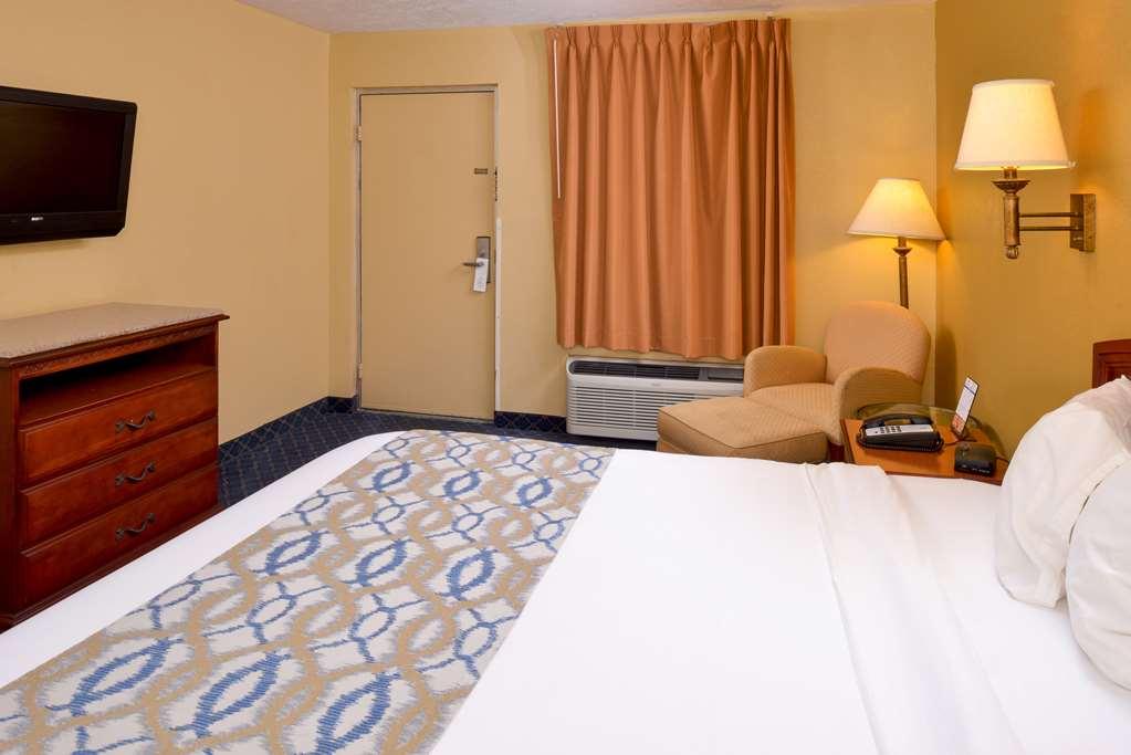 Americas Best Value Inn - Monroeville Phòng bức ảnh