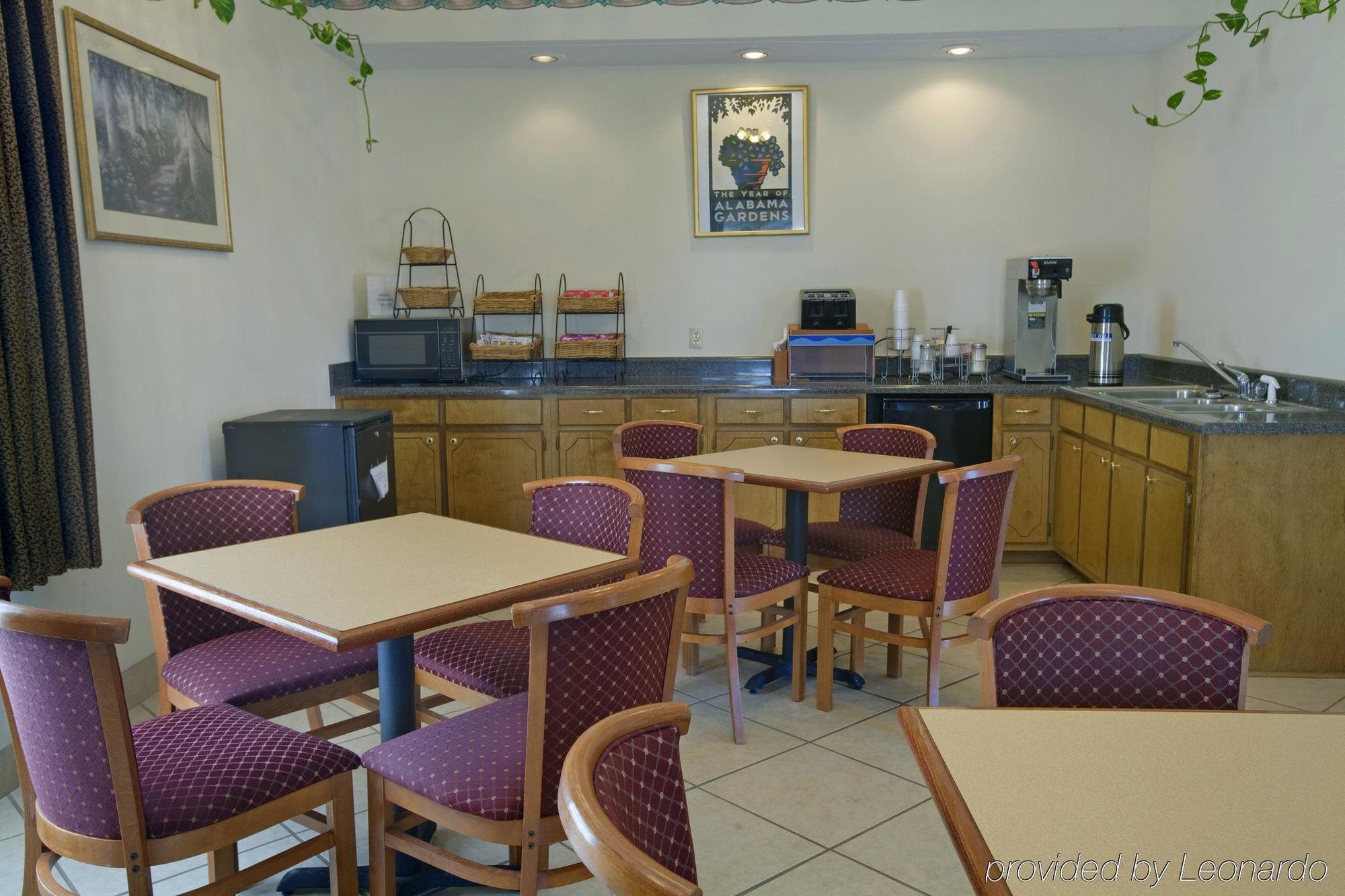 Americas Best Value Inn - Monroeville Nhà hàng bức ảnh