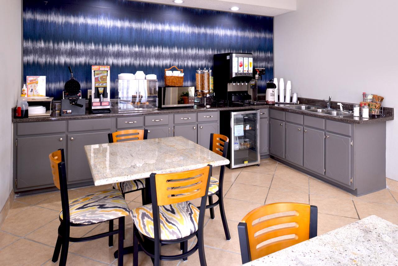 Americas Best Value Inn - Monroeville Ngoại thất bức ảnh
